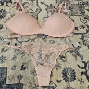 Victoria's Secret Angel PINK Lace Bra and Panty Set